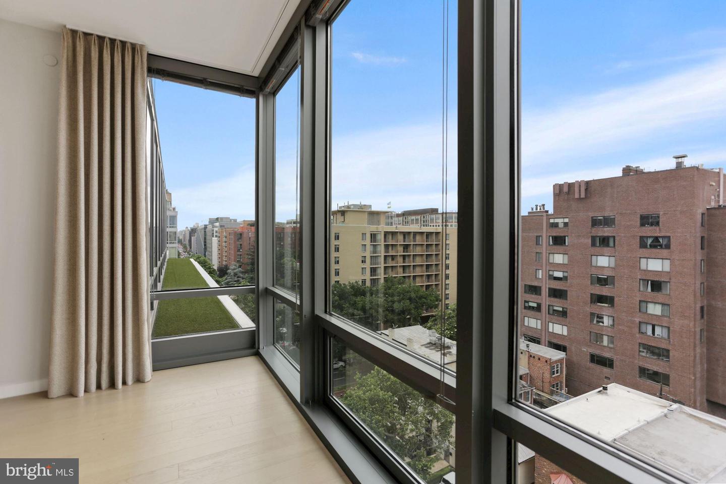 1111 24th STREET NW Unit: 85