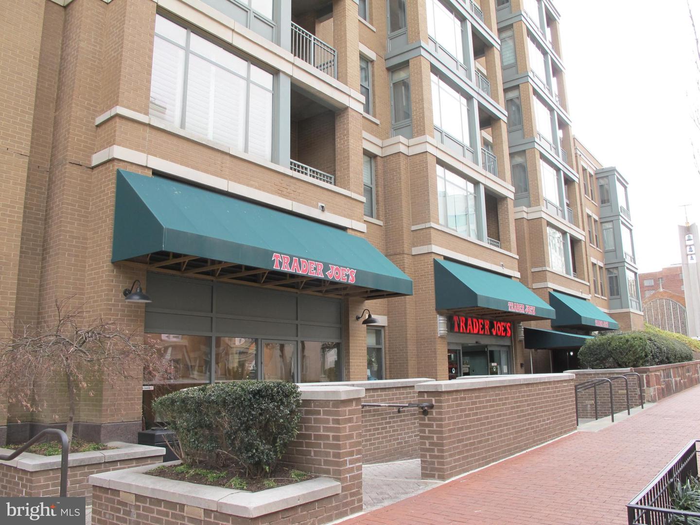 1111 24th STREET NW Unit: 85
