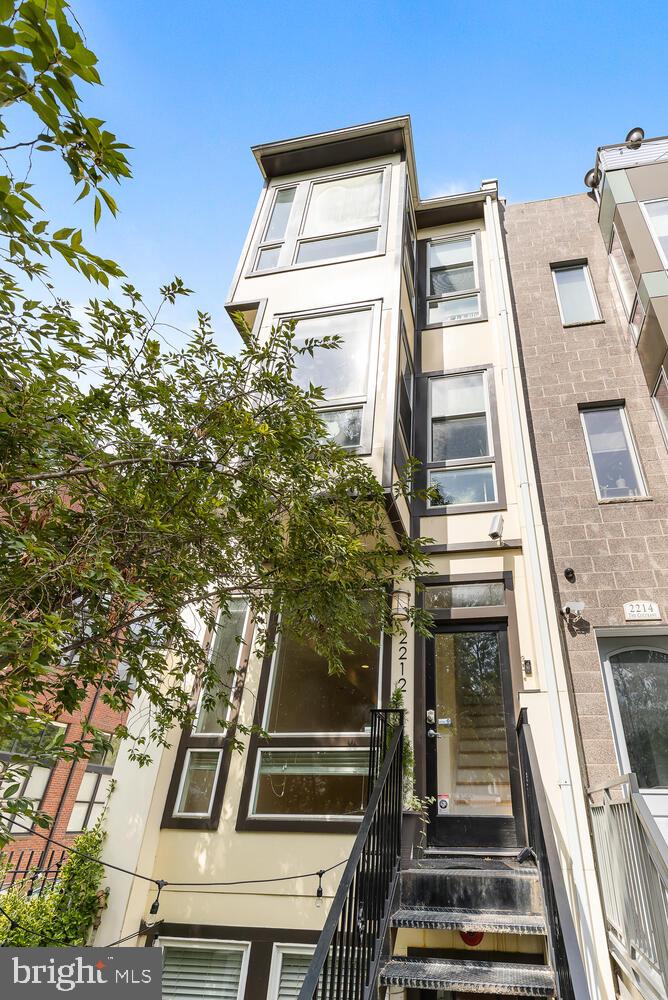 2212 11th STREET NW Unit: 2
