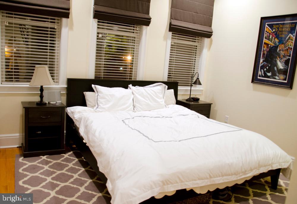 2212 11th STREET NW Unit: 2