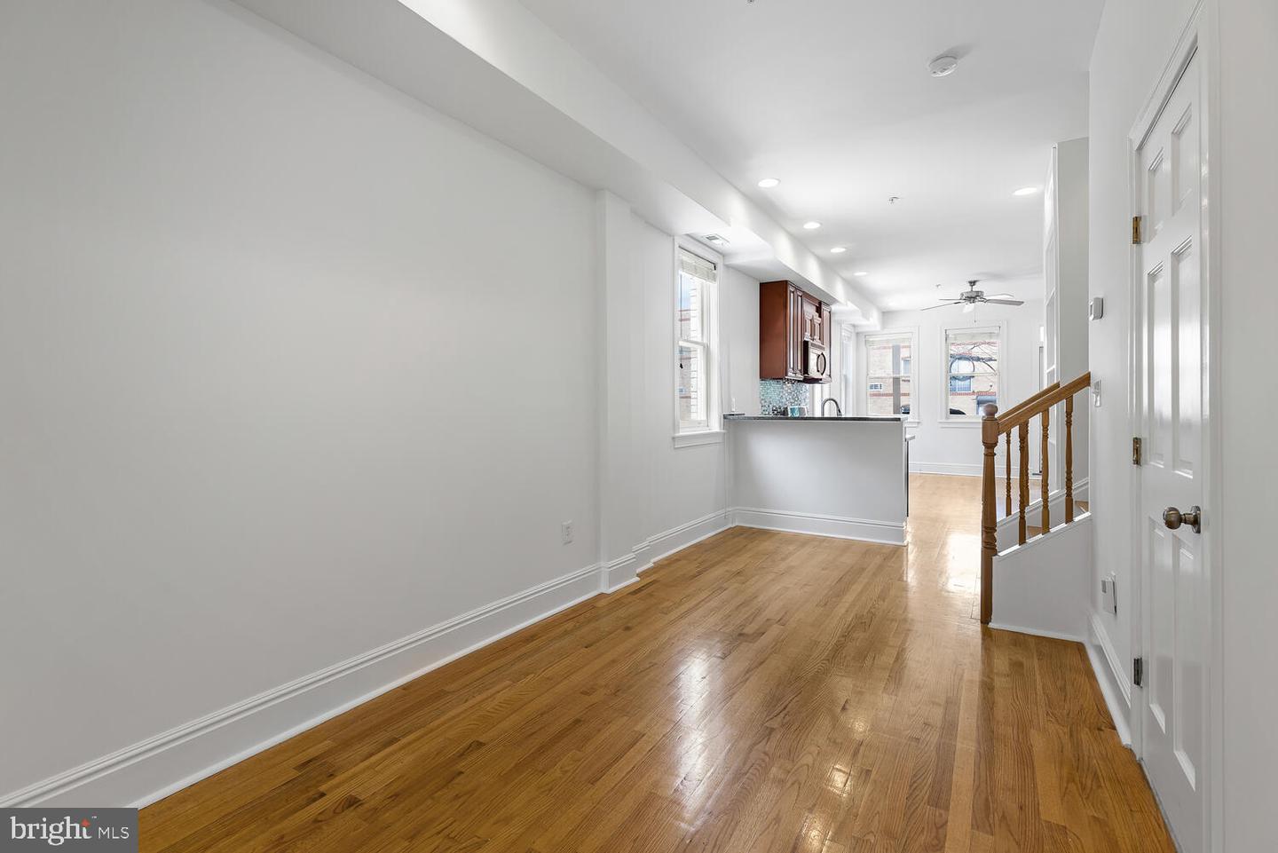 2212 11th STREET NW Unit: 2
