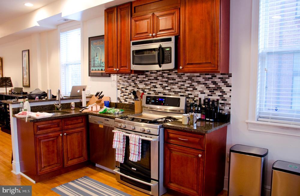 2212 11th STREET NW Unit: 2