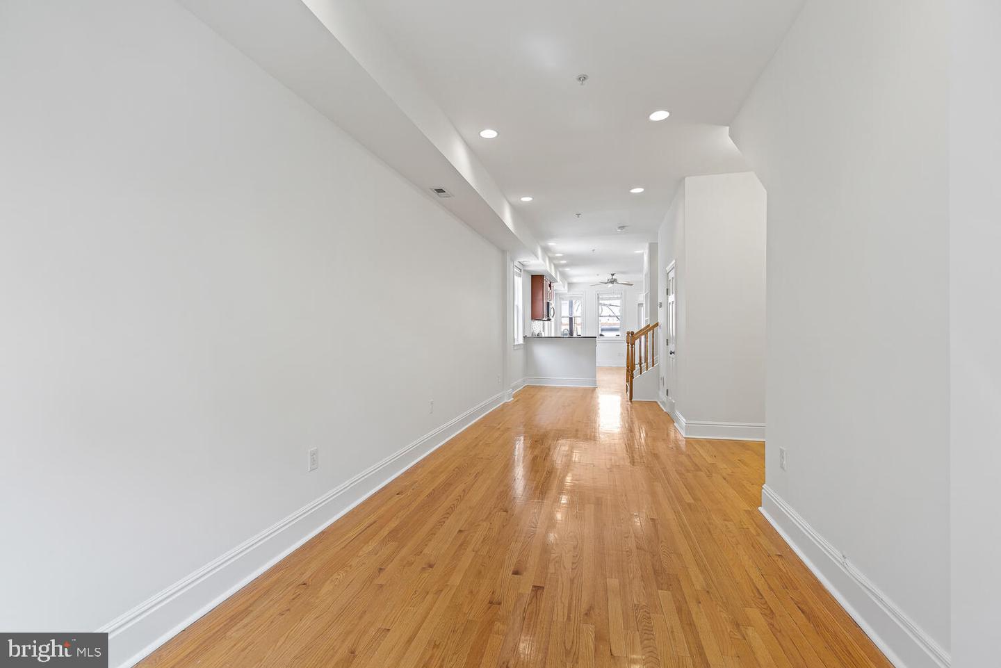 2212 11th STREET NW Unit: 2