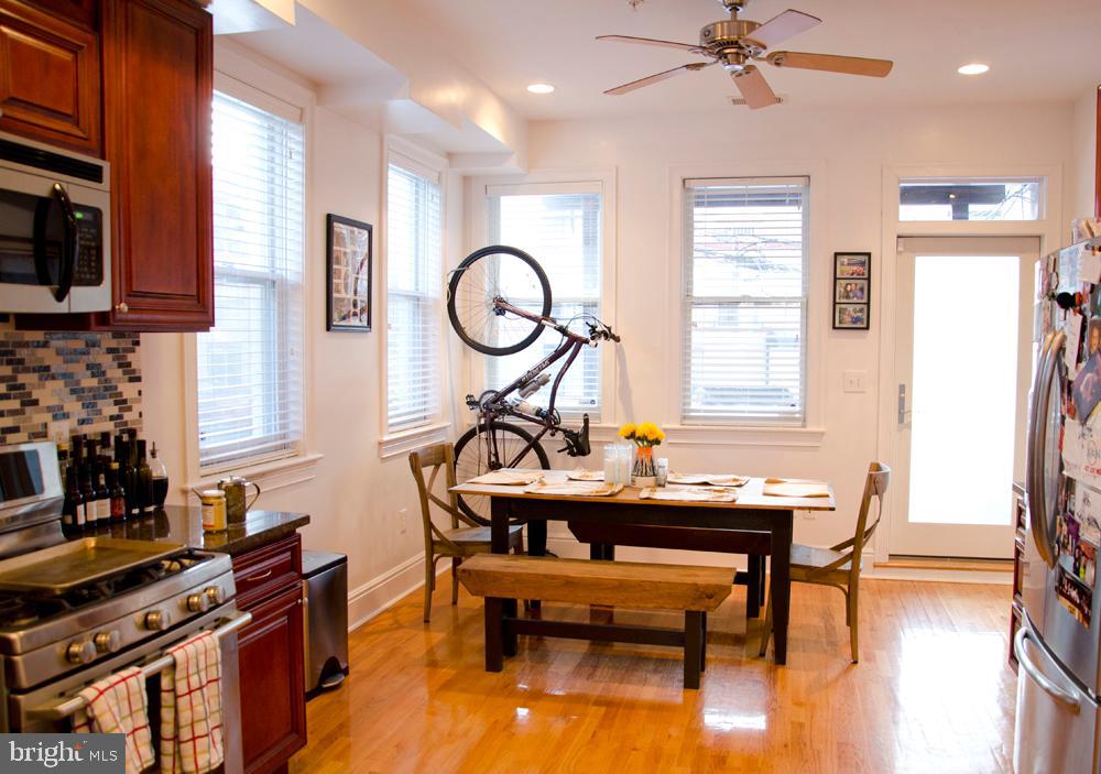 2212 11th STREET NW Unit: 2