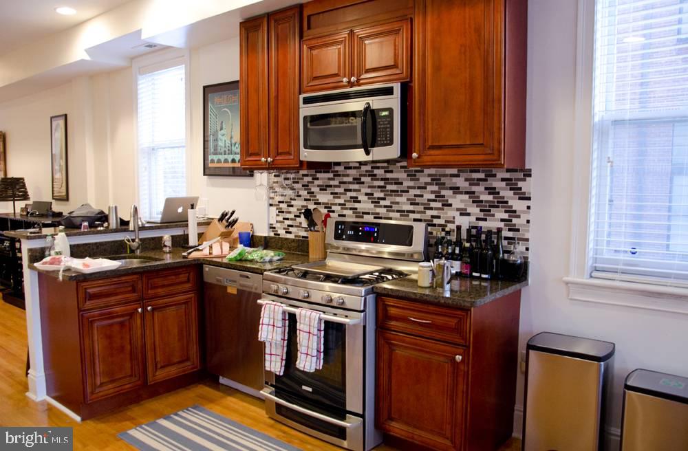 2212 11th STREET NW Unit: 2