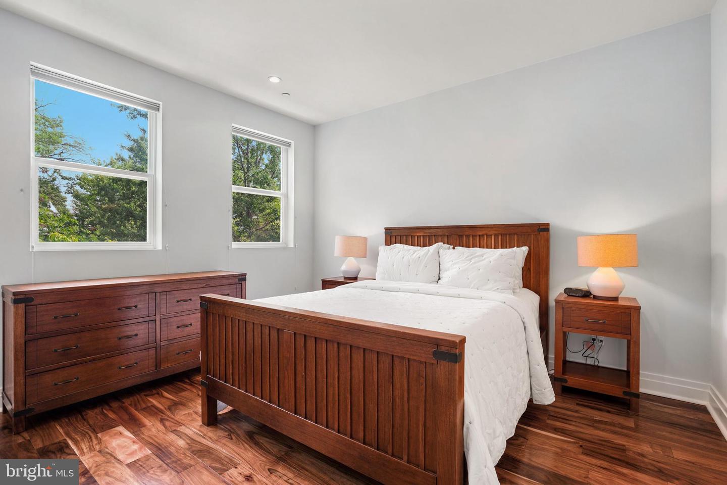 115 Quincy PLACE NE Unit: 2