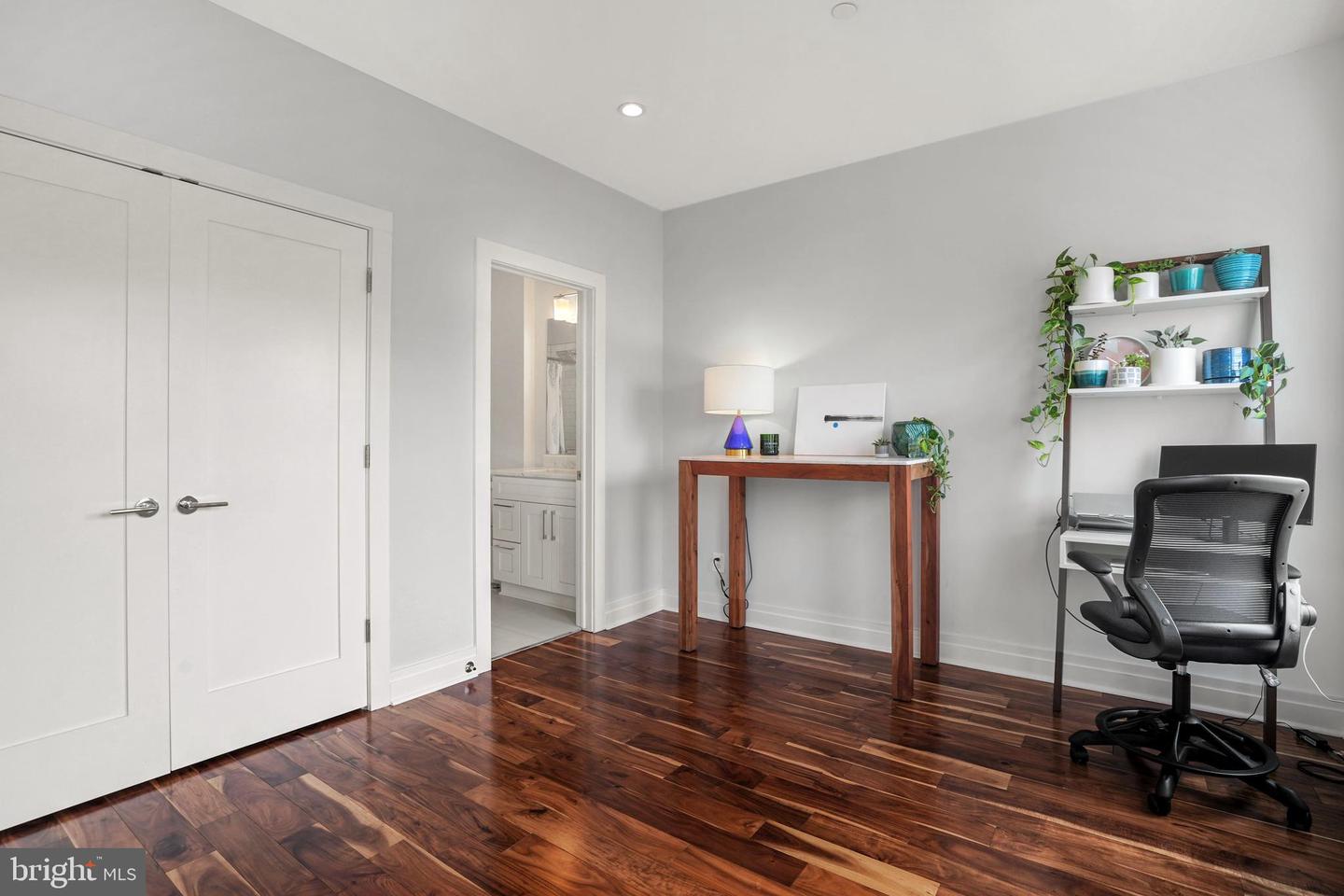 115 Quincy PLACE NE Unit: 2