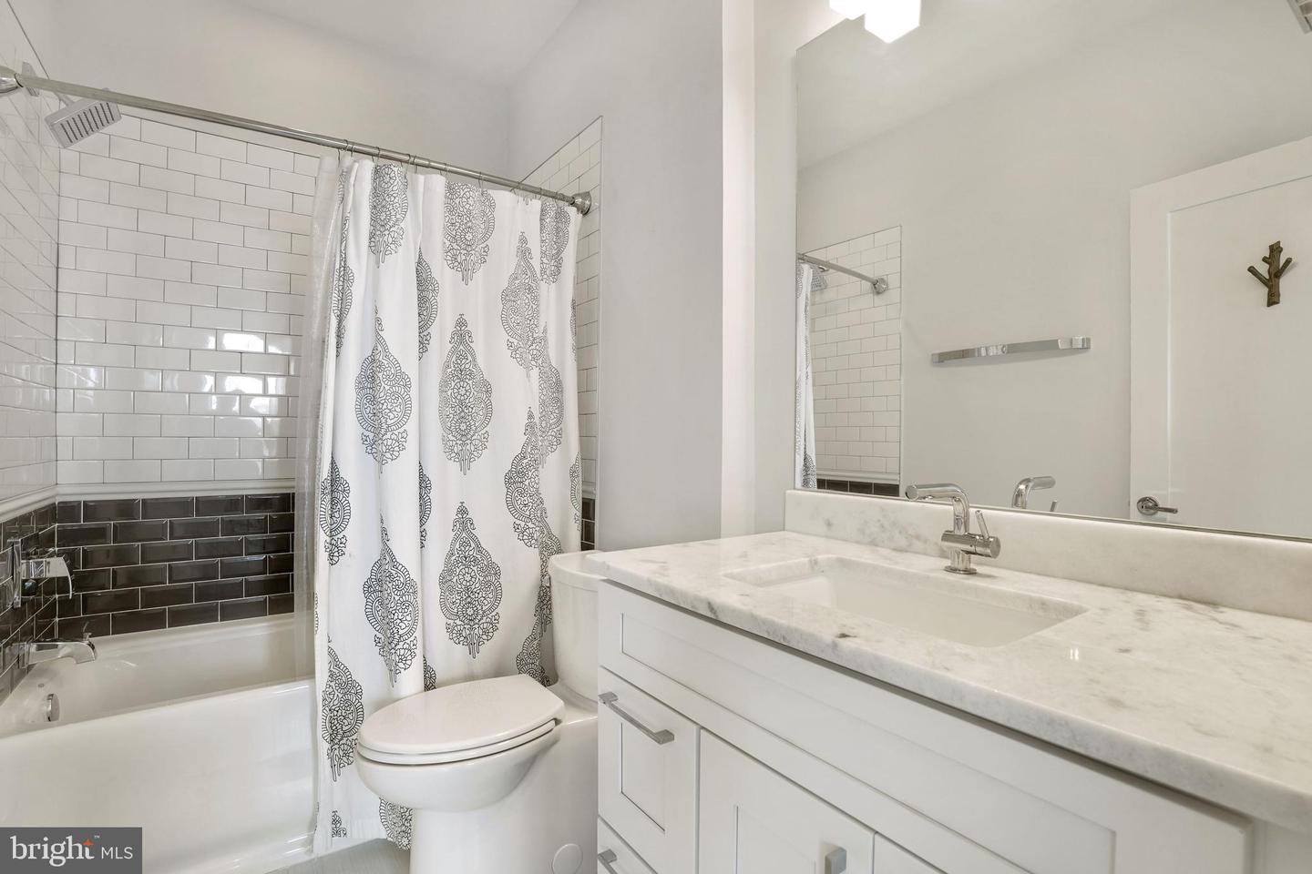 115 Quincy PLACE NE Unit: 2
