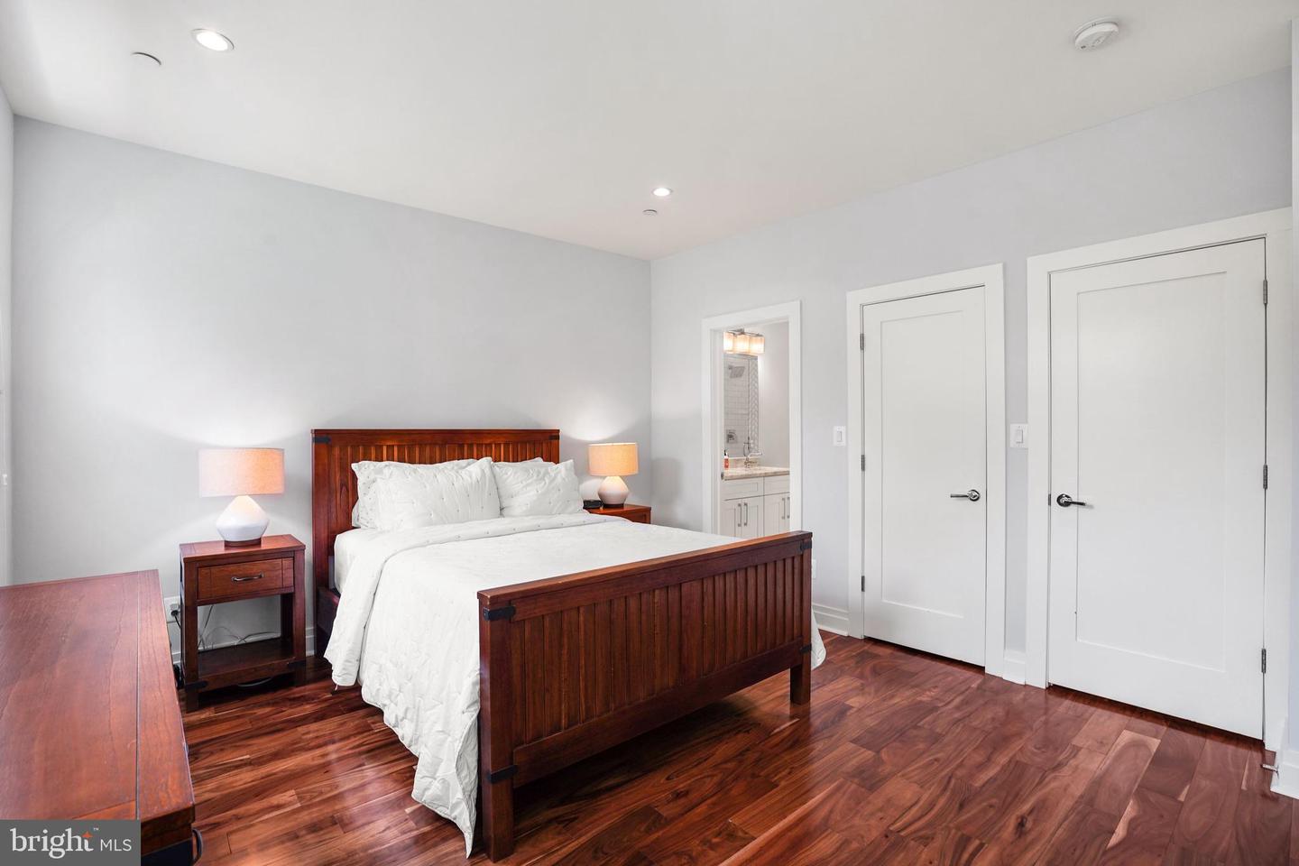 115 Quincy PLACE NE Unit: 2
