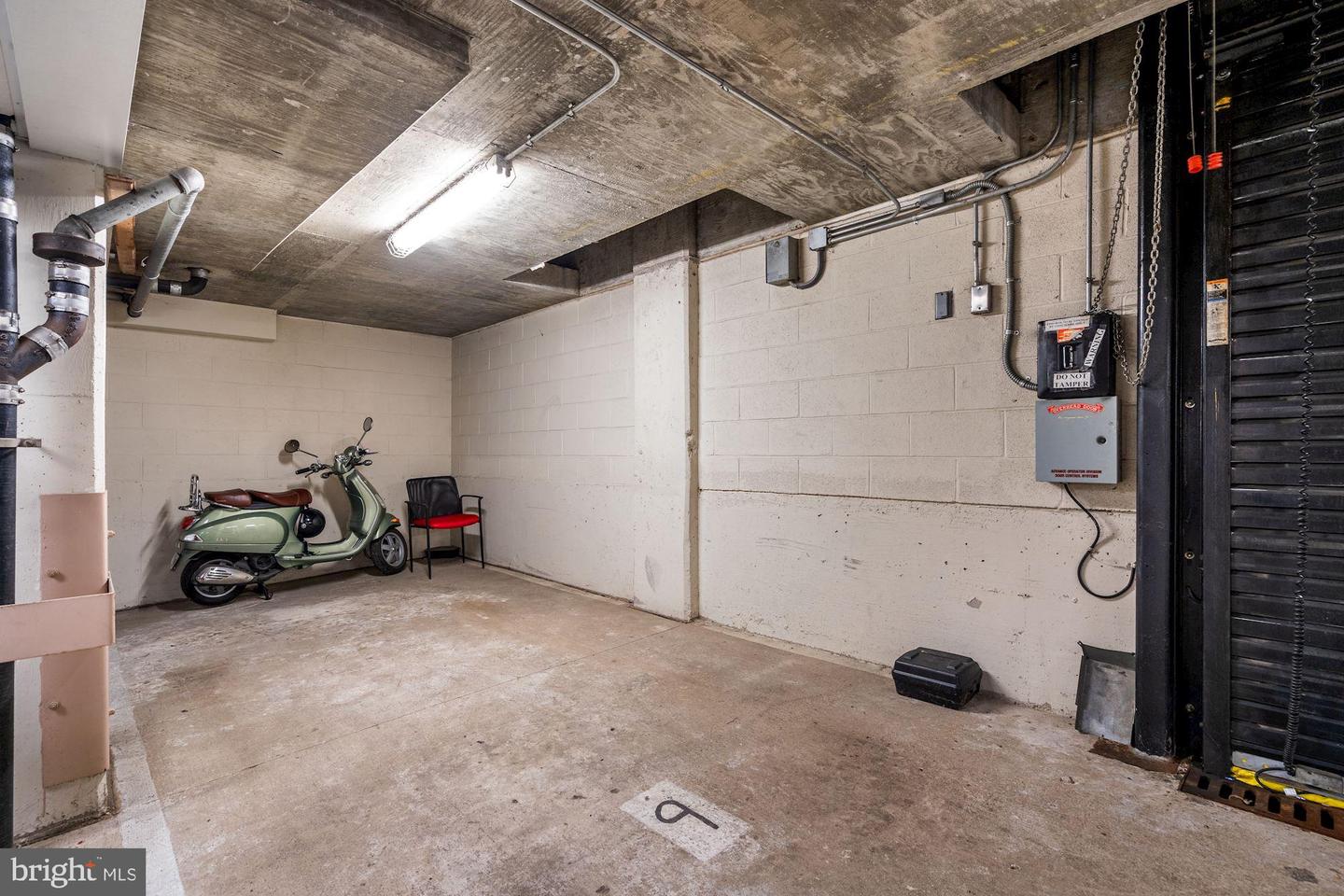 912 F STREET NW Unit: 208