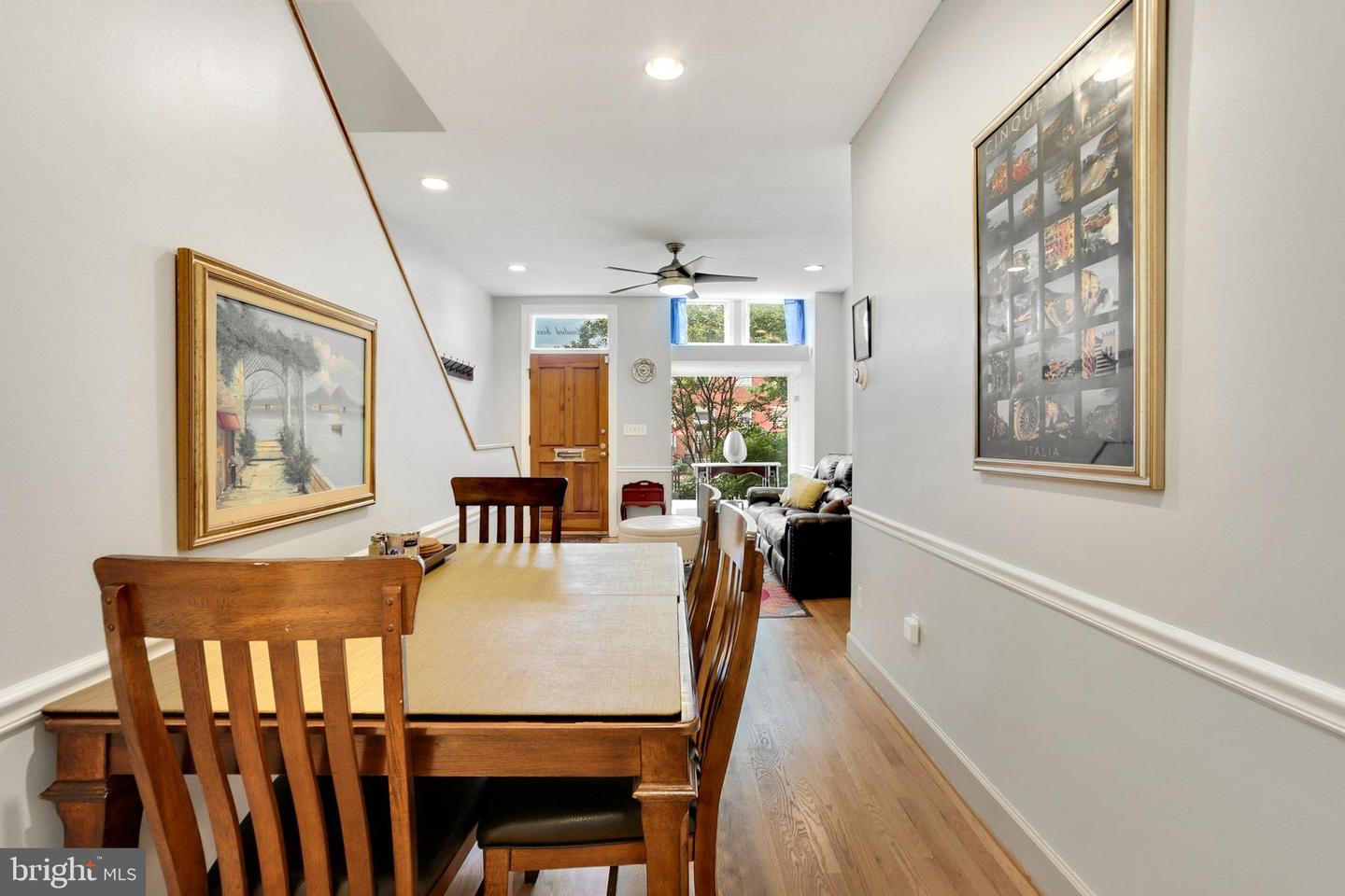 404 8th STREET NE