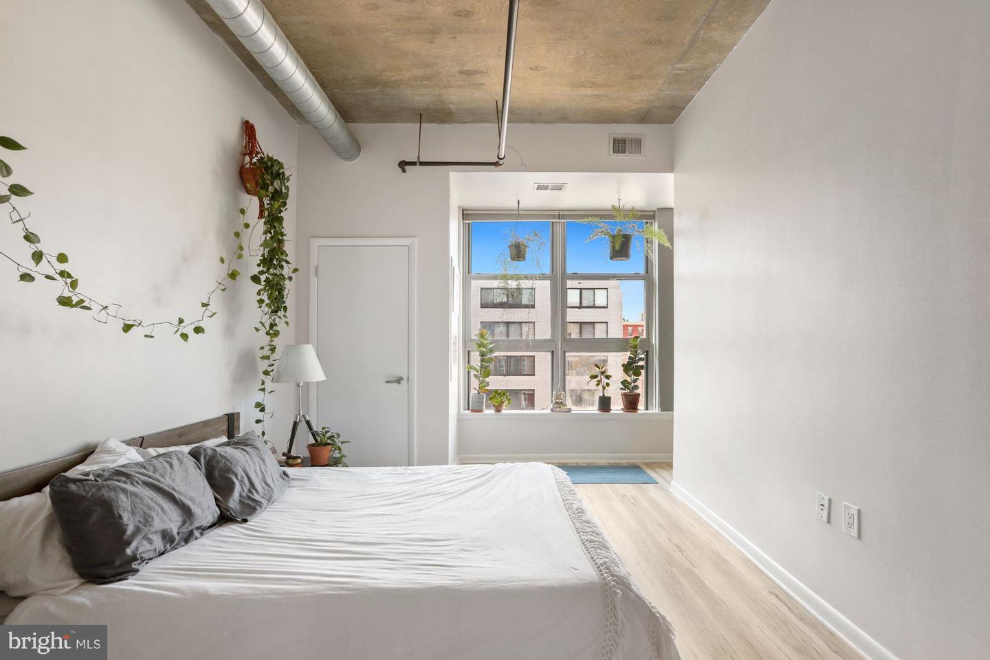 1300 N STREET NW Unit: 711