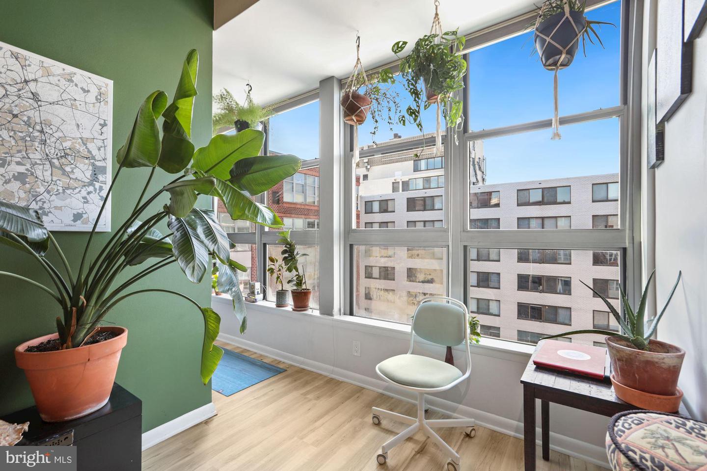 1300 N STREET NW Unit: 711