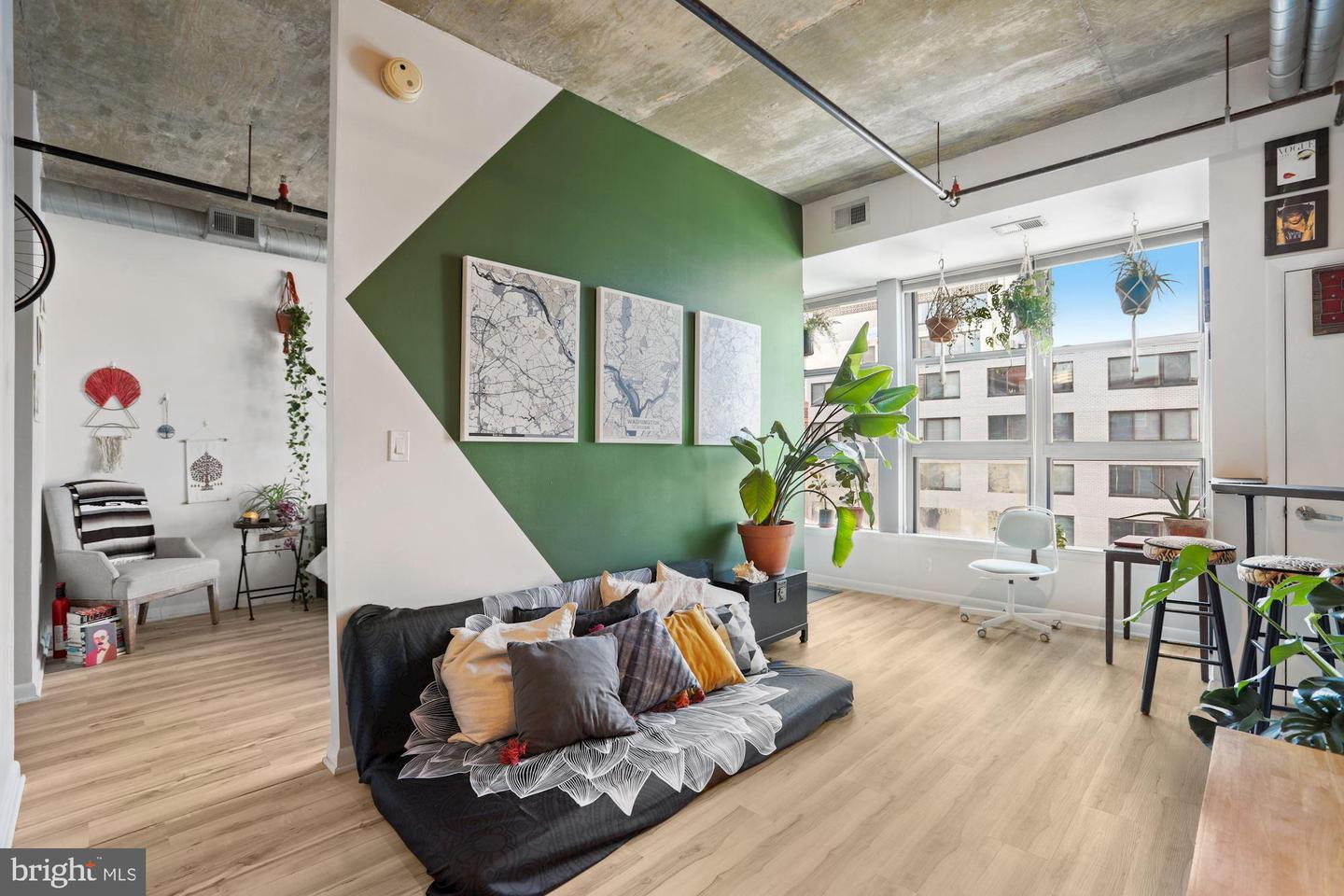 1300 N STREET NW Unit: 711
