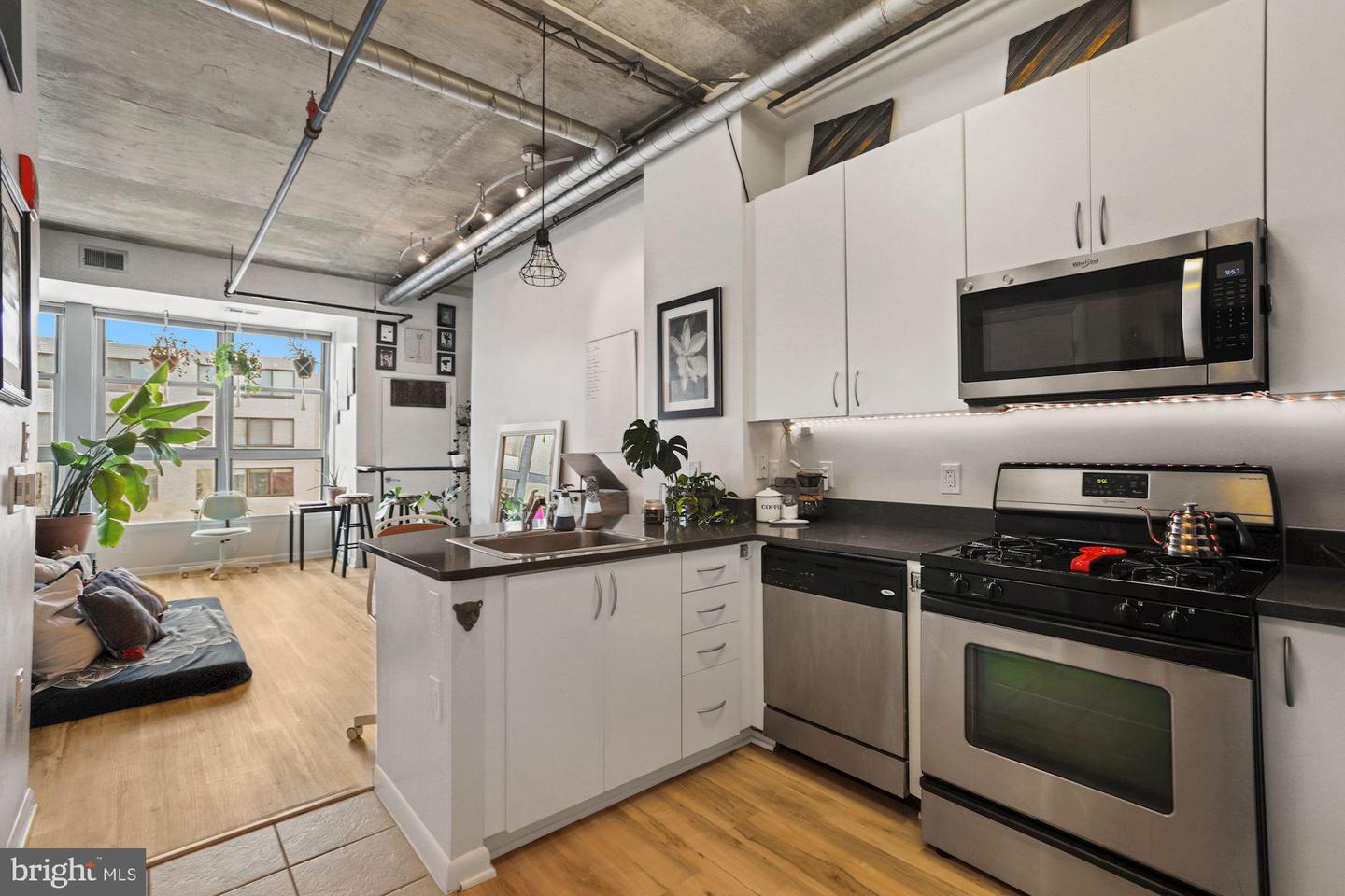 1300 N STREET NW Unit: 711