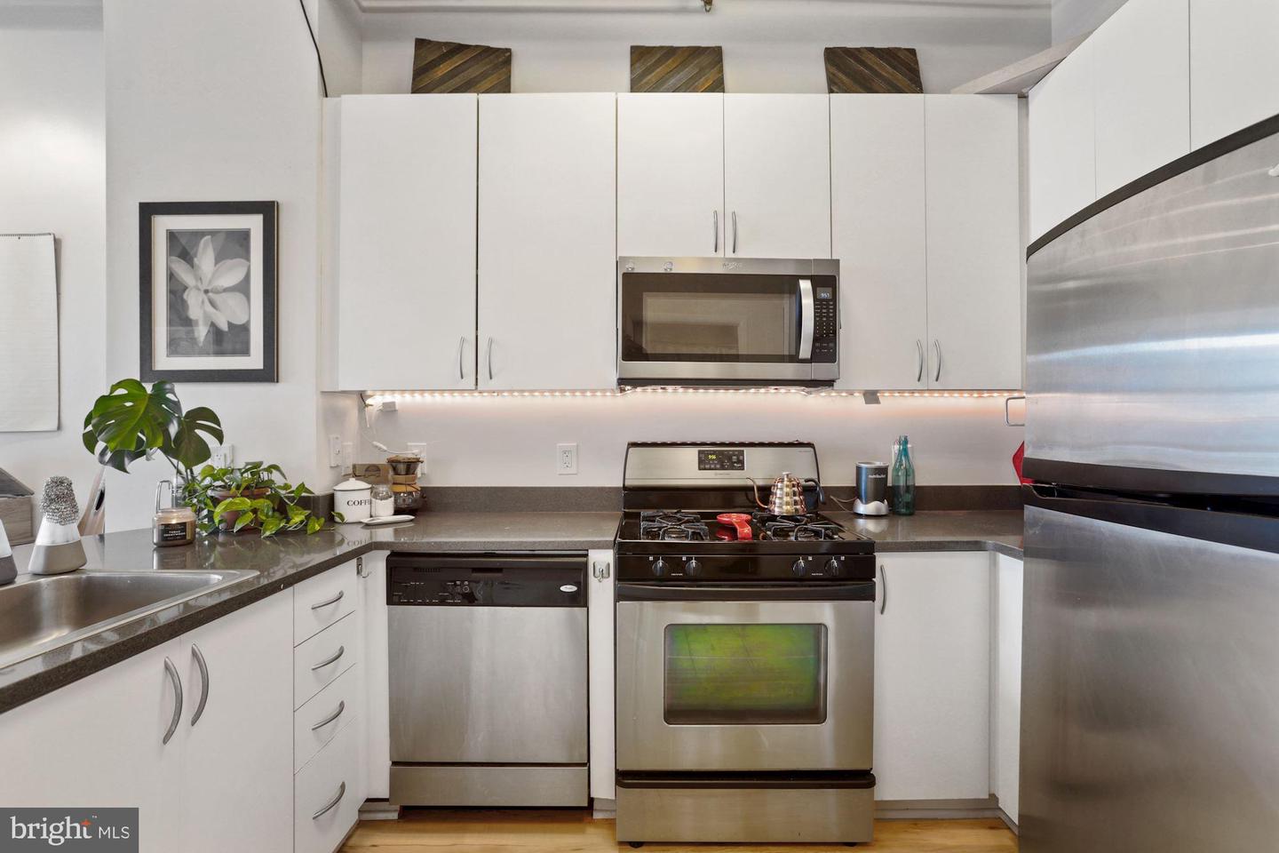 1300 N STREET NW Unit: 711