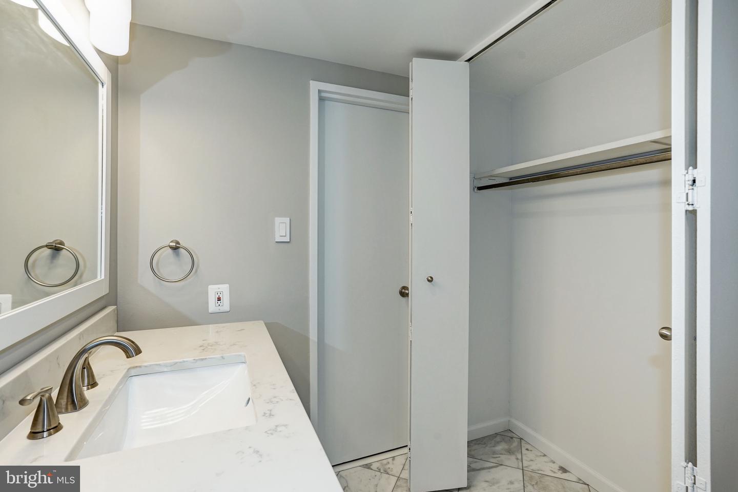 1718 P STREET NW Unit: 213