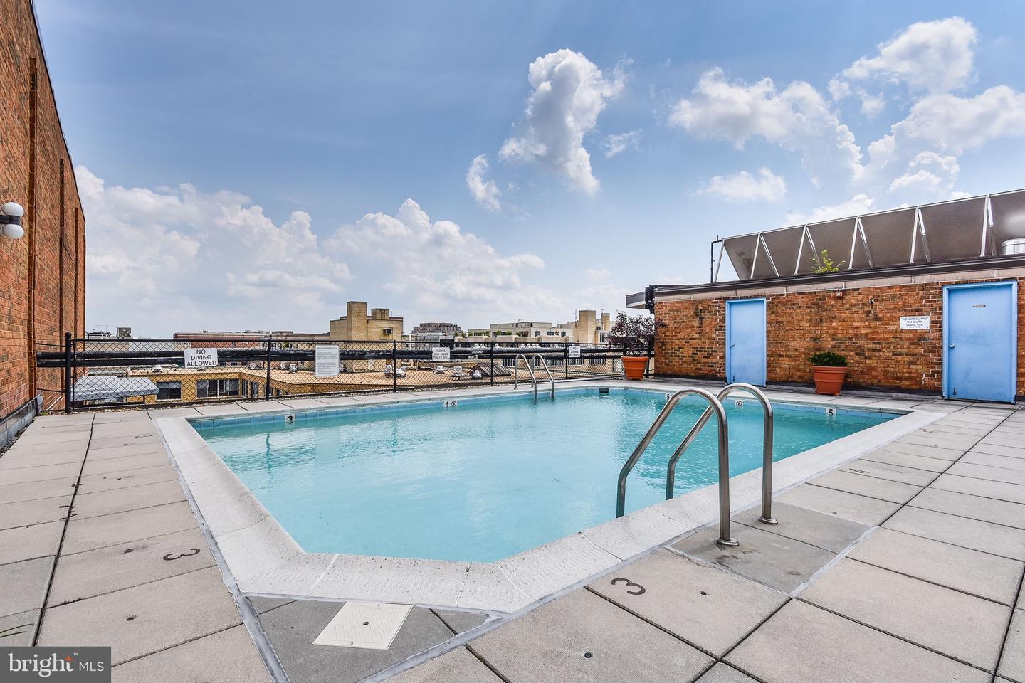 1718 P STREET NW Unit: 213