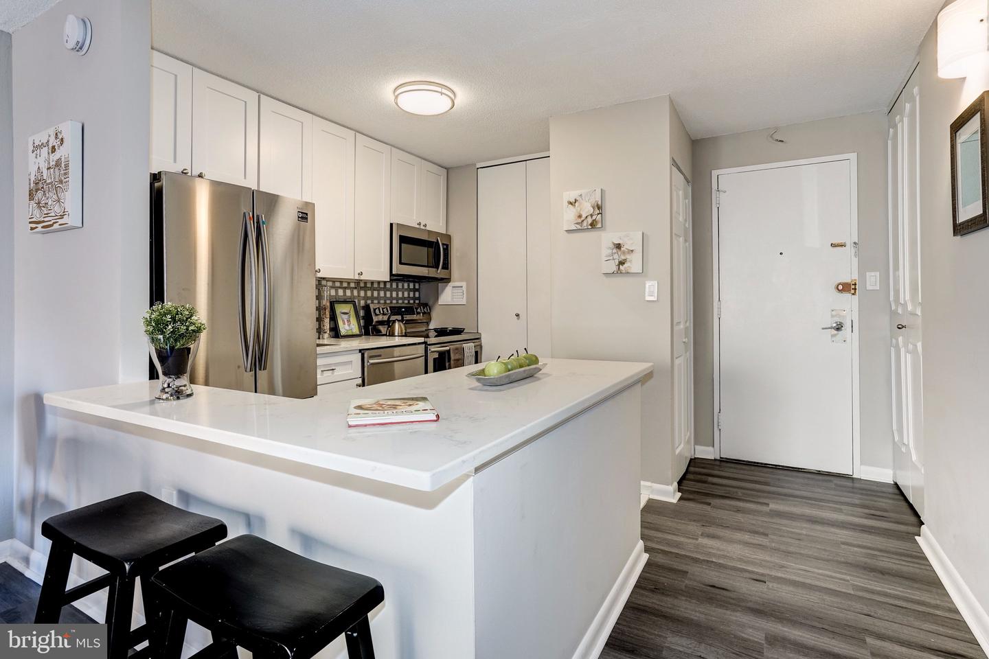 1718 P STREET NW Unit: 213