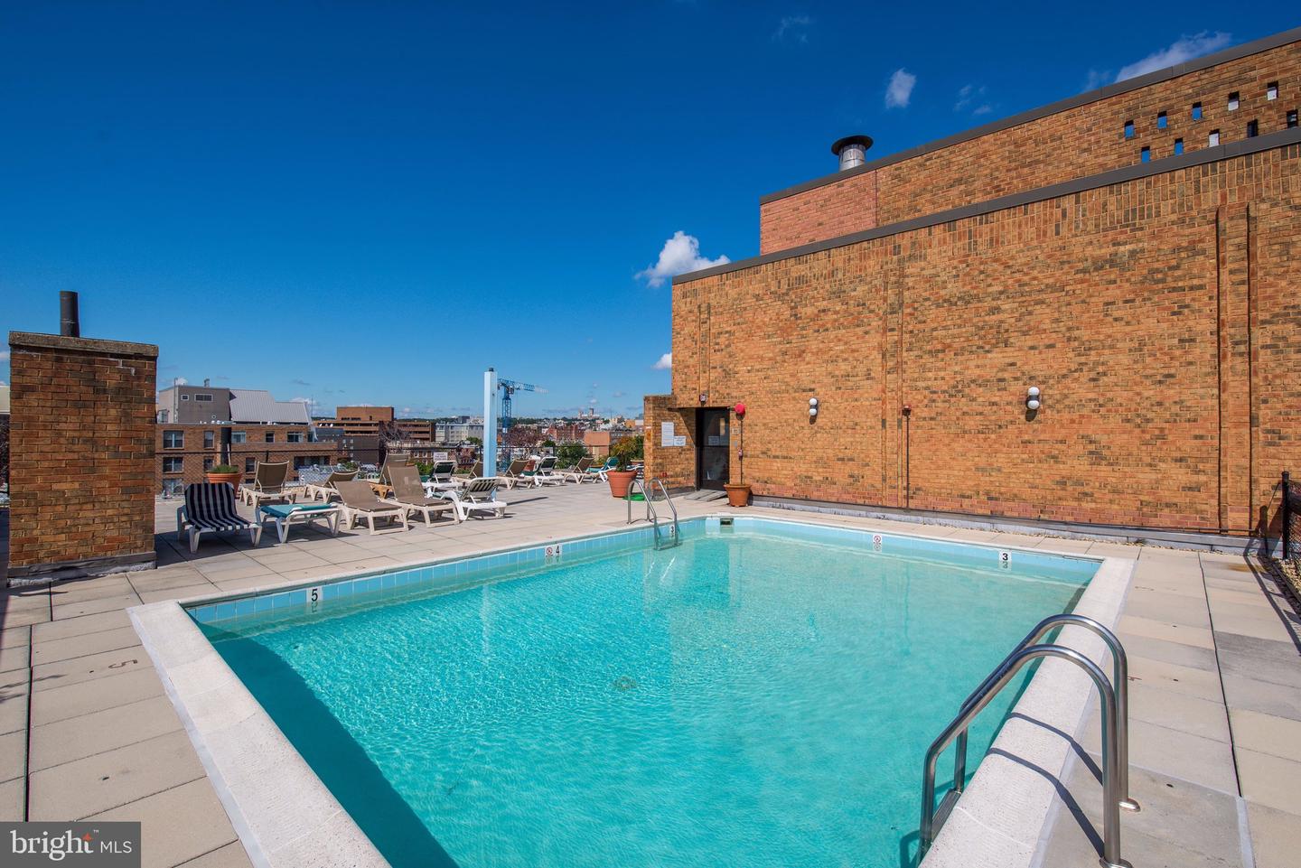 1718 P STREET NW Unit: 213