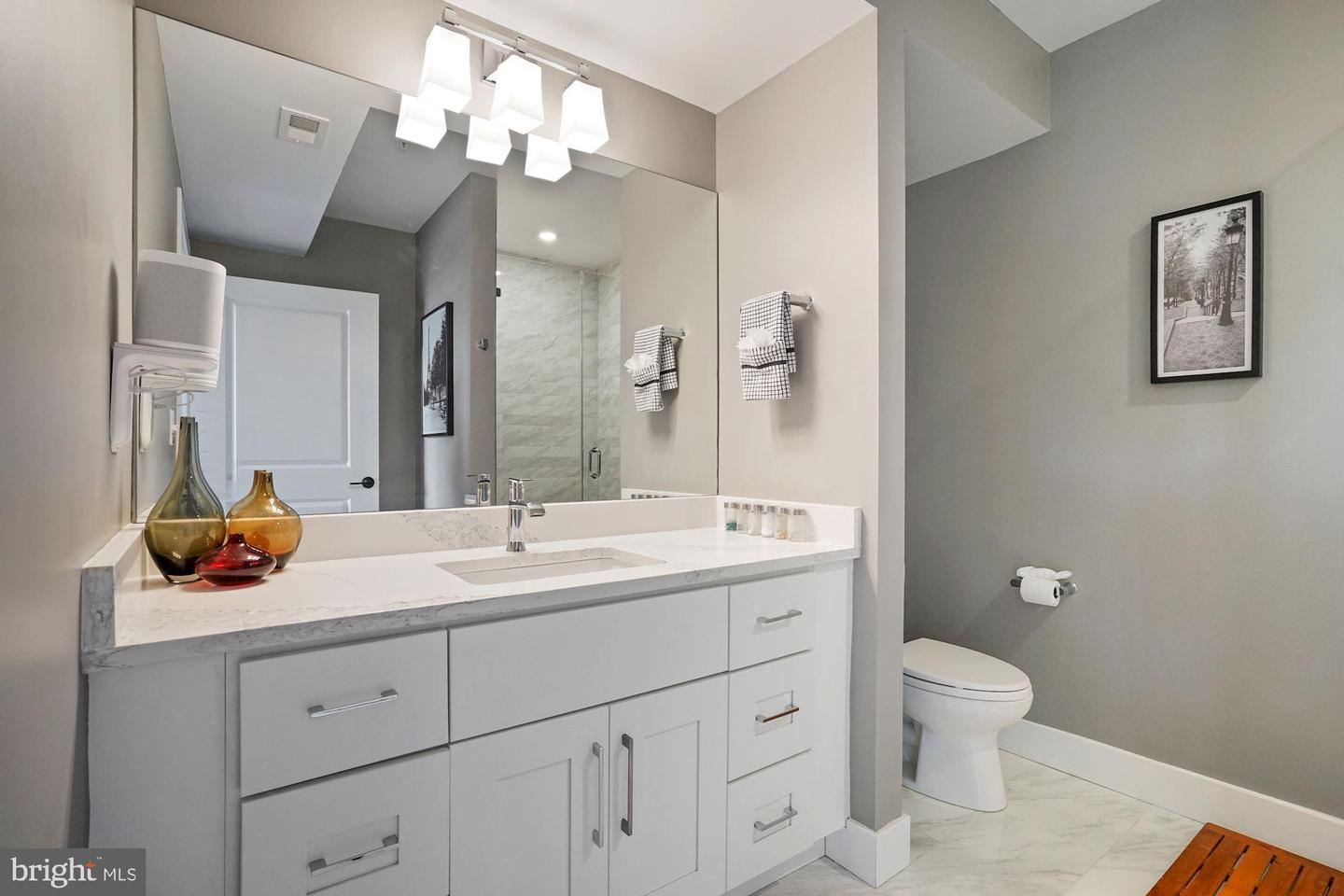 723 18th STREET NE Unit: 723-2