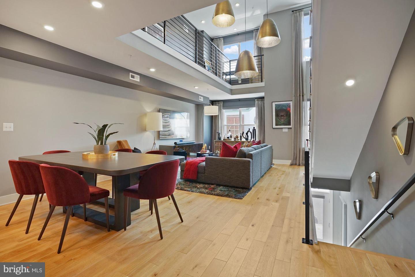 723 18th STREET NE Unit: 723-2