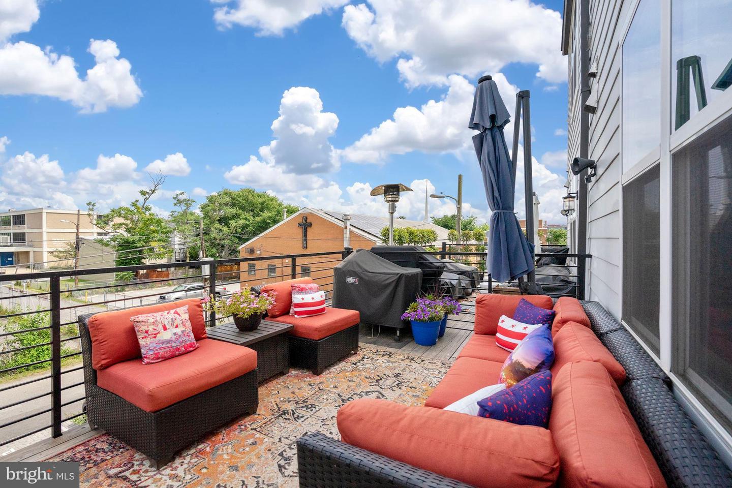 723 18th STREET NE Unit: 723-2