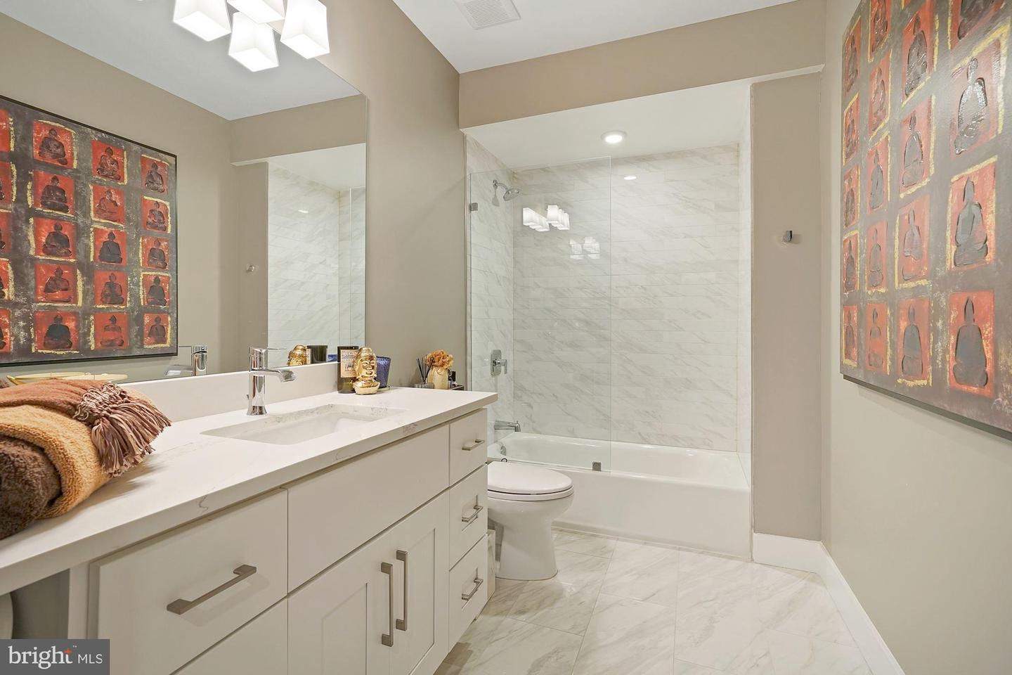 723 18th STREET NE Unit: 723-2