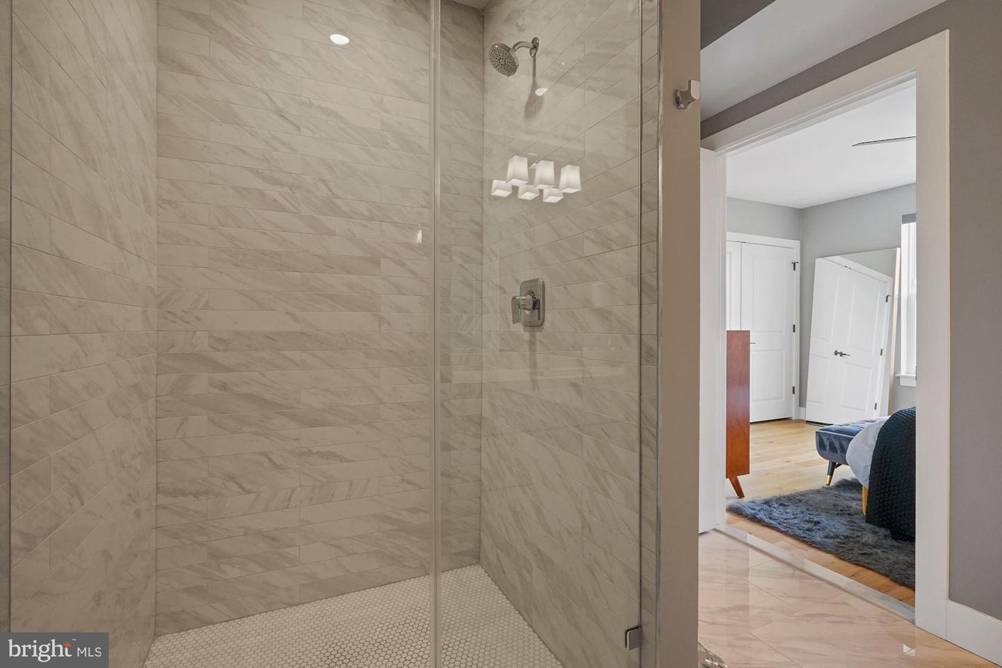 723 18th STREET NE Unit: 723-2