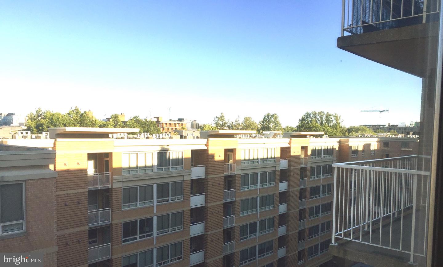 800 4th STREET SW Unit: N620
