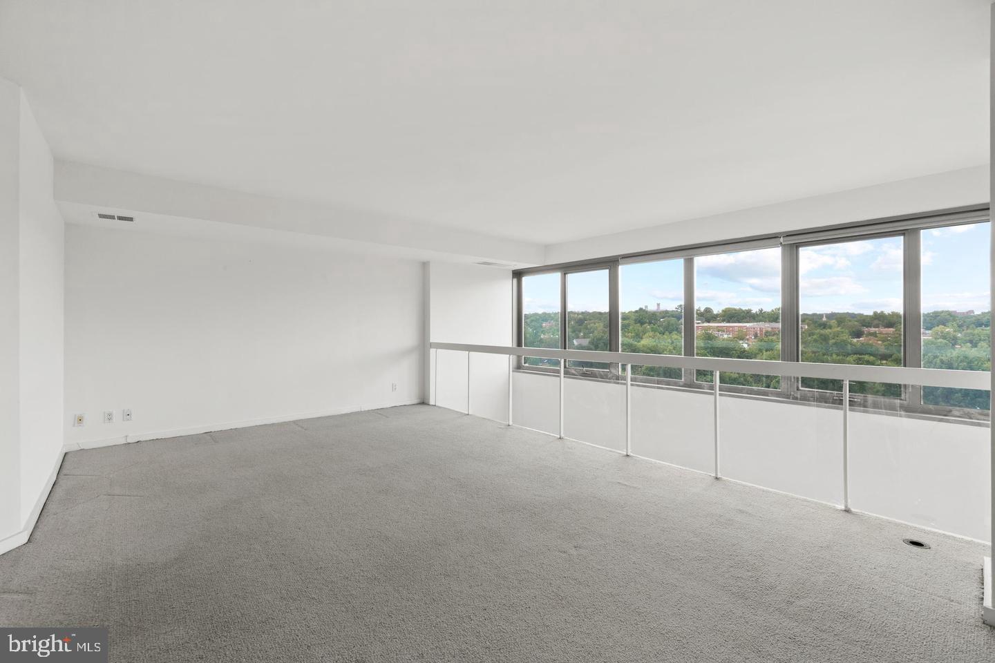 2501 M STREET NW Unit: 722