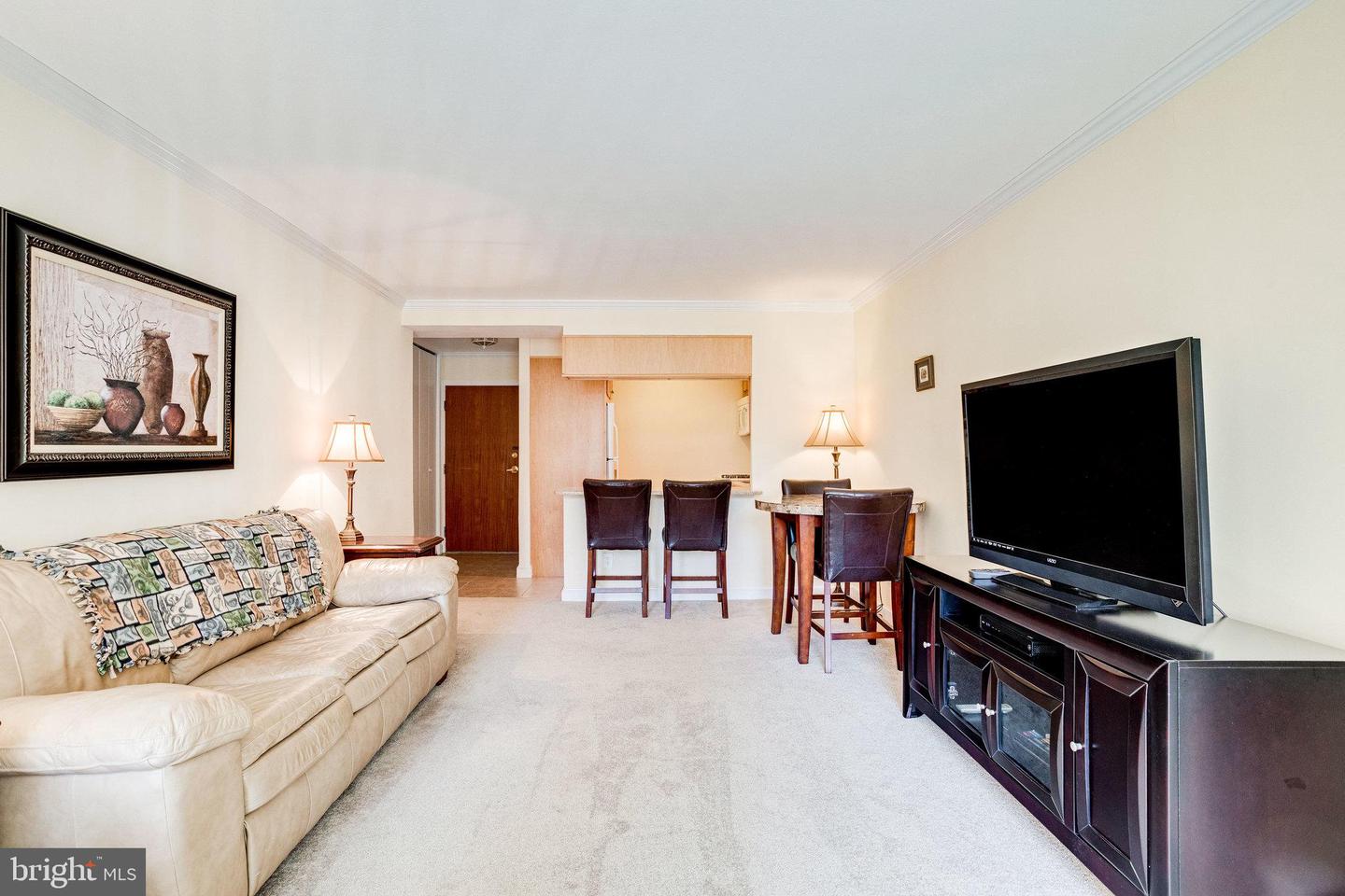 730 24th STREET NW Unit: 209