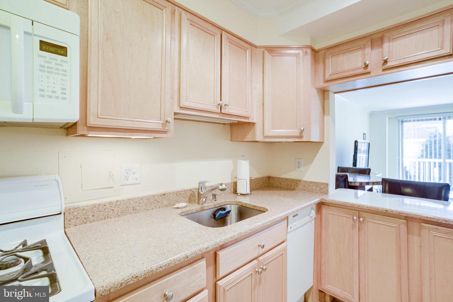730 24th STREET NW Unit: 209