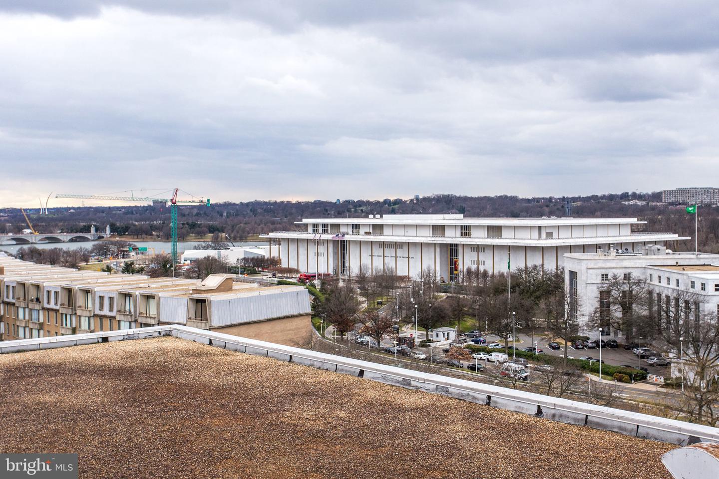 730 24th STREET NW Unit: 209