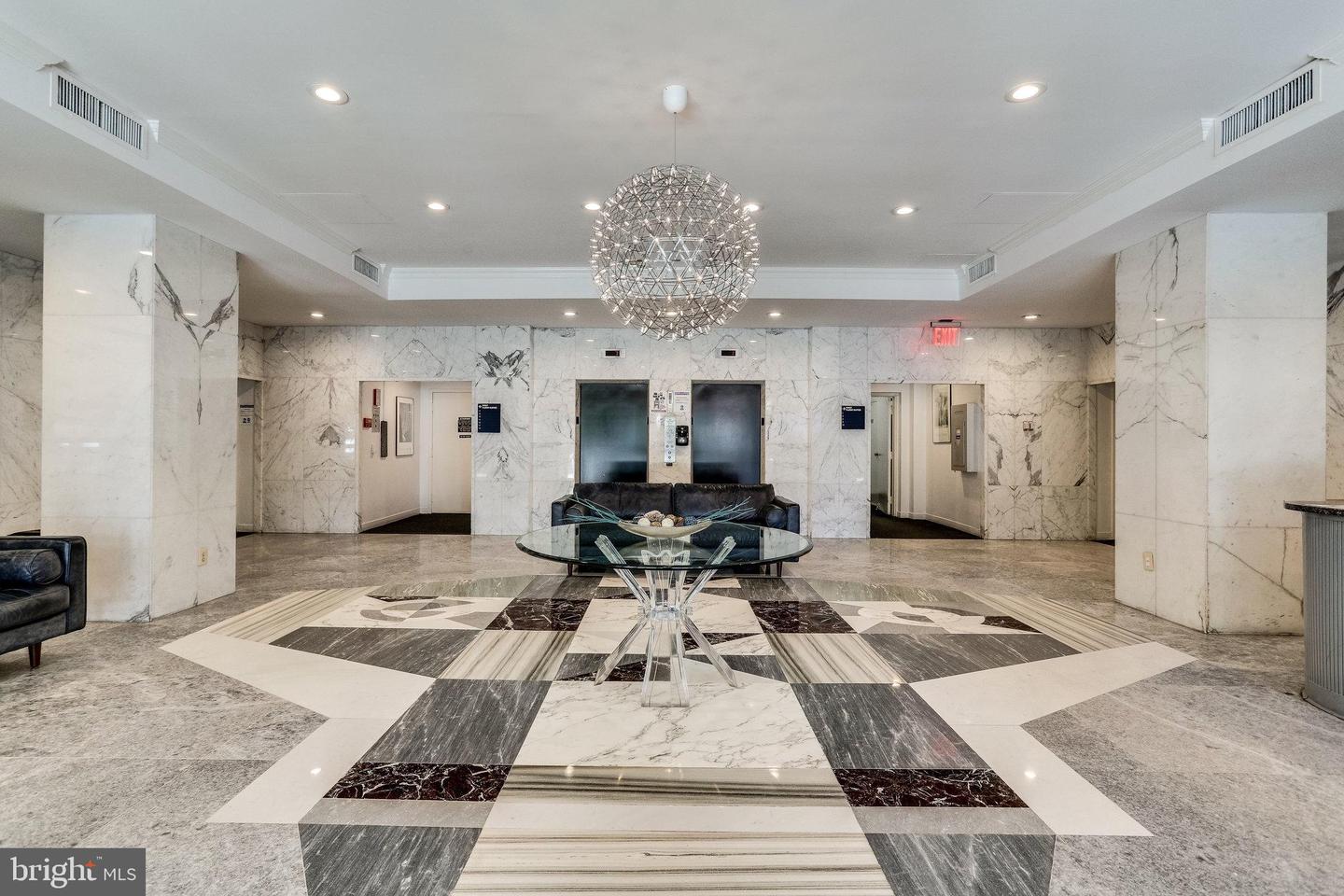 730 24th STREET NW Unit: 209