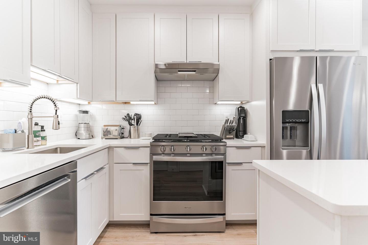 1112 5th STREET NW Unit: 5