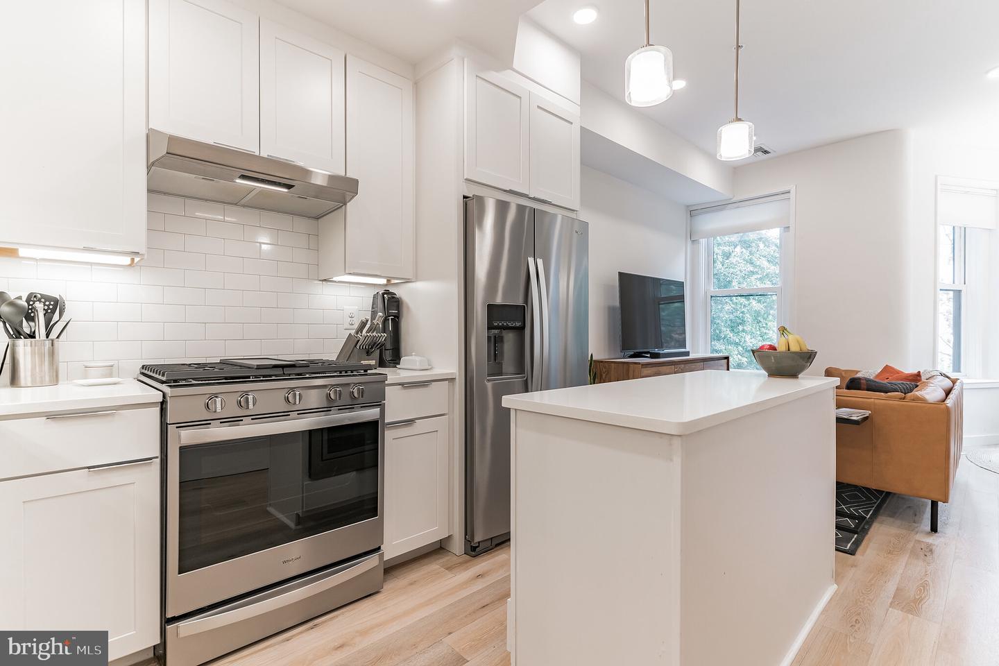 1112 5th STREET NW Unit: 5