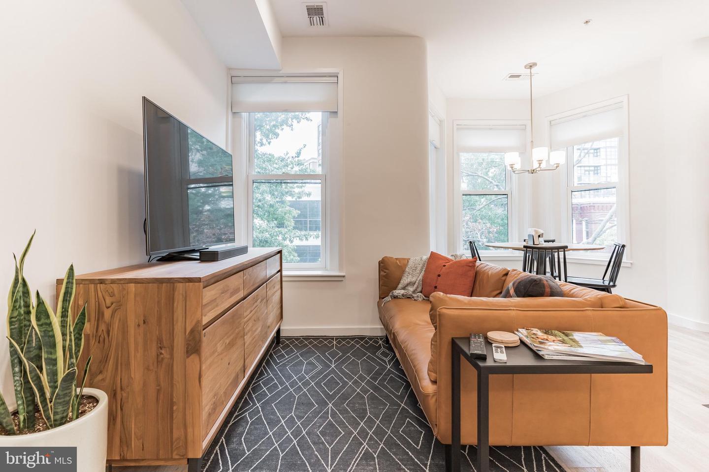 1112 5th STREET NW Unit: 5