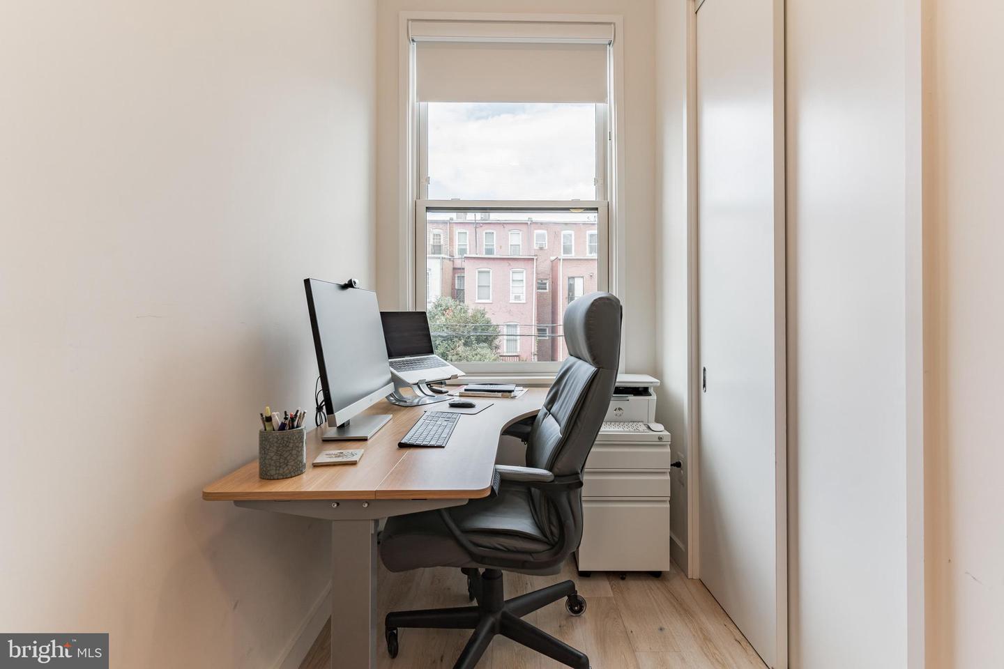 1112 5th STREET NW Unit: 5