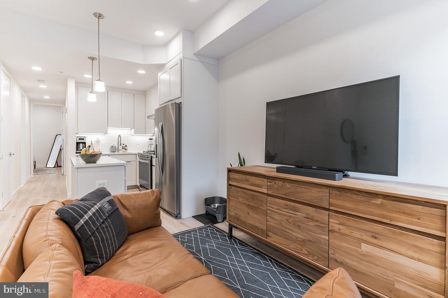 1112 5th STREET NW Unit: 5