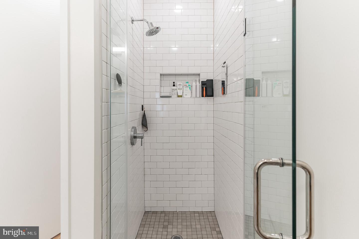 1112 5th STREET NW Unit: 5