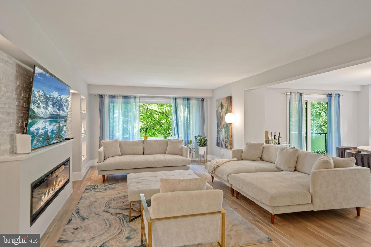4201 Cathedral AVENUE NW Unit: 405E