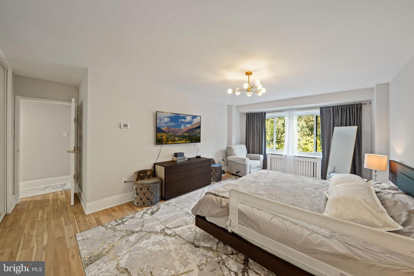 4201 Cathedral AVENUE NW Unit: 405E