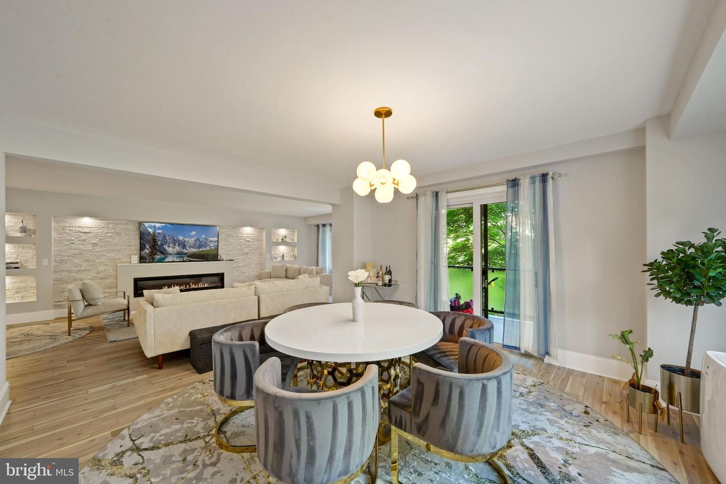 4201 Cathedral AVENUE NW Unit: 405E