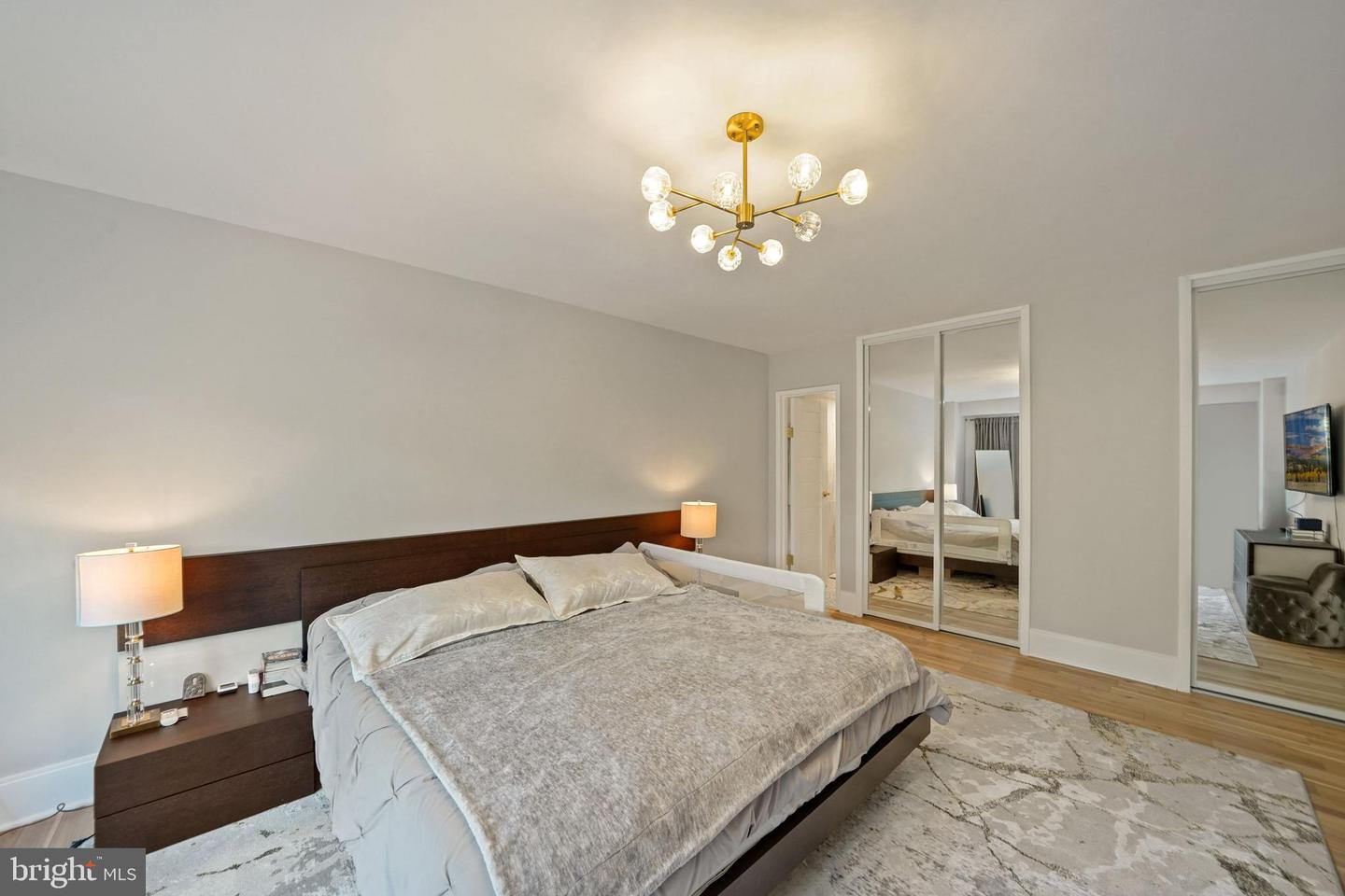 4201 Cathedral AVENUE NW Unit: 405E