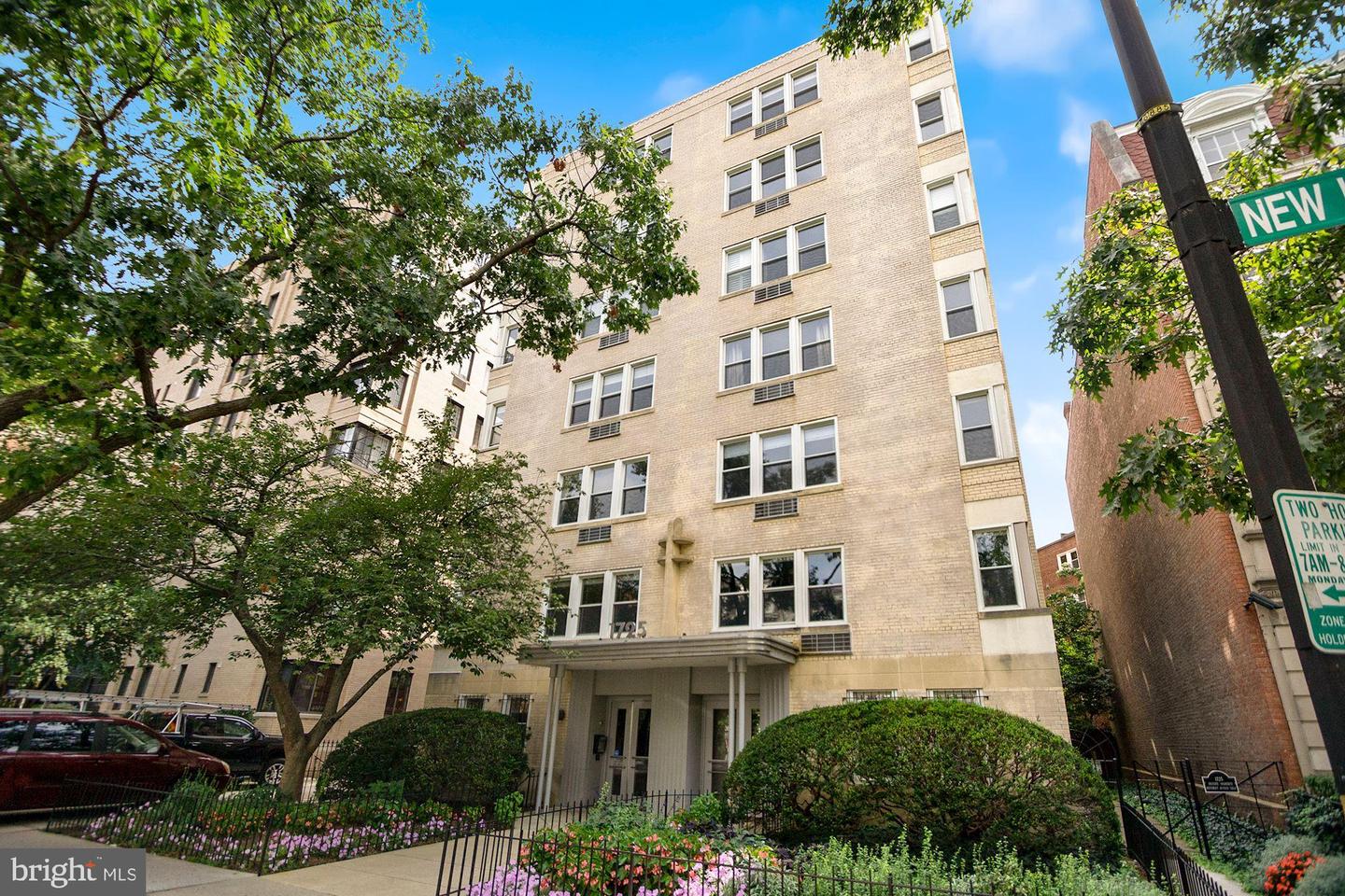 1725 New Hampshire AVENUE NW Unit: 102
