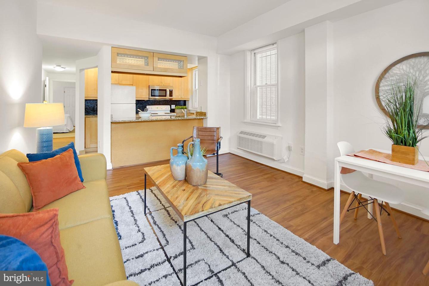 1725 New Hampshire AVENUE NW Unit: 102