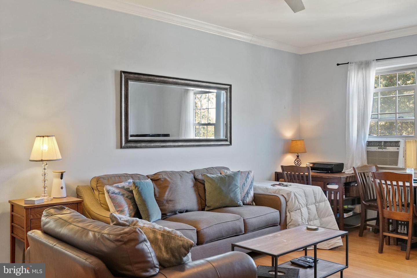 3925 Davis PLACE NW Unit: 301