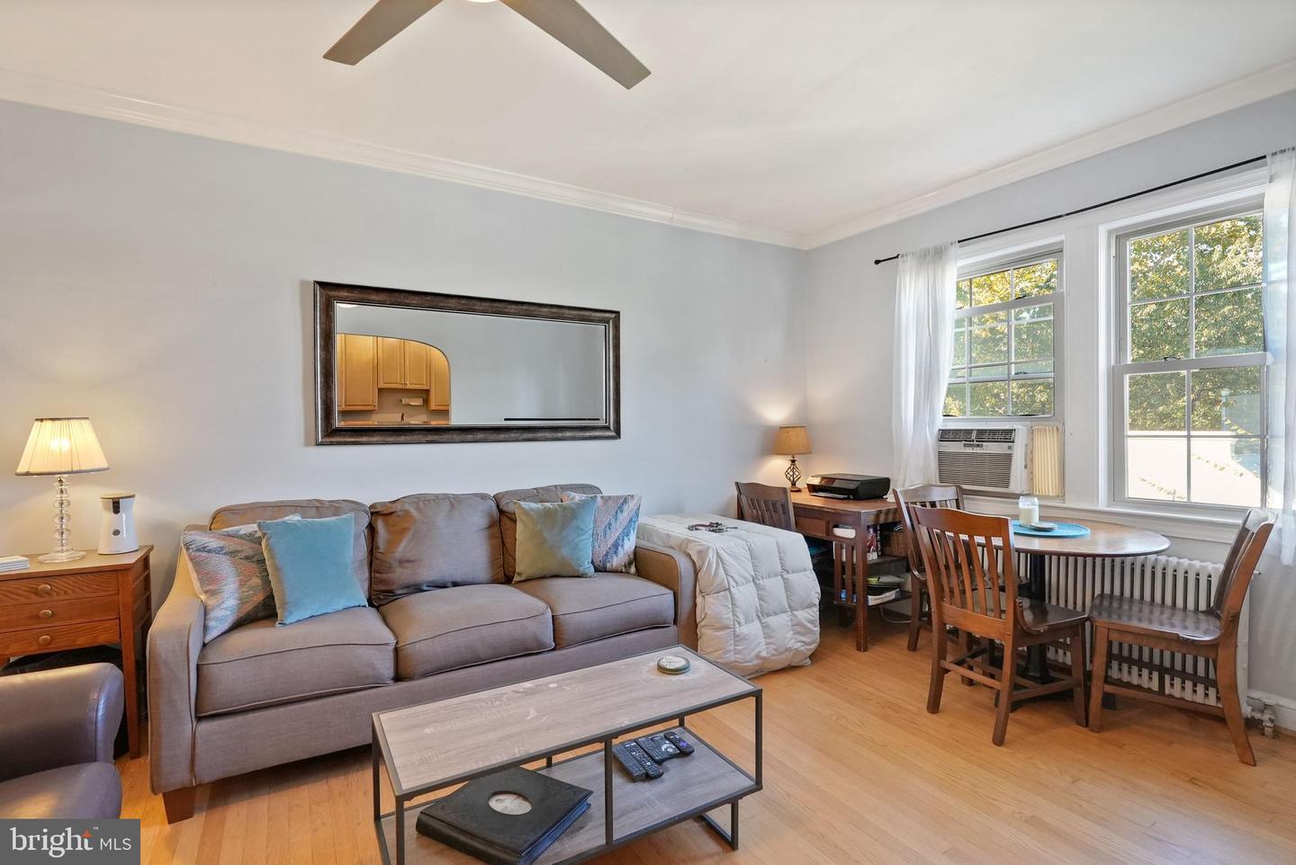 3925 Davis PLACE NW Unit: 301