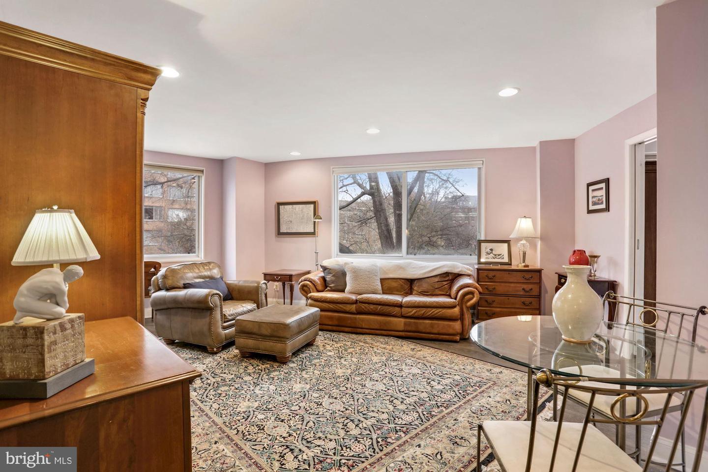 2829 Connecticut AVENUE NW Unit: 502